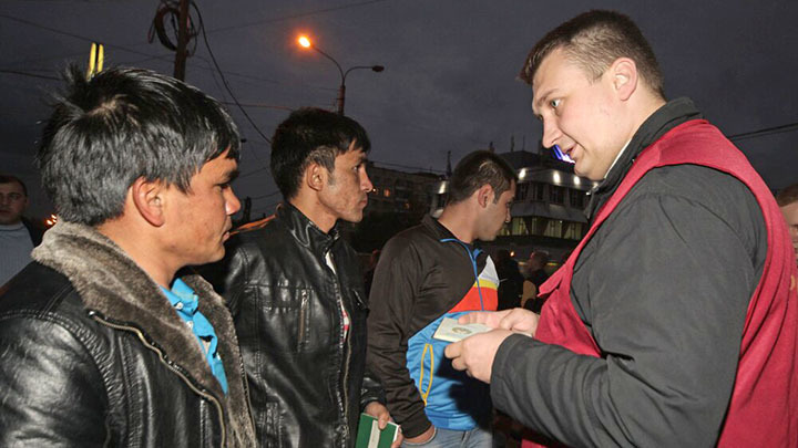 САМЫЙ ВАЖНЫЙ ЗАКОН: КУДА-ТО ПОТЕРЯЛИСЬ 5 МИЛЛИОНОВ МИГРАНТОВ