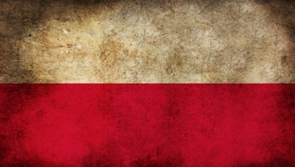 Безвиз мутирует в войну? Польша закрывает консульства на Украине 