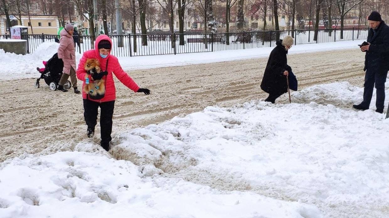 Врач Николаев дал советы по выбору безопасной обуви при гололедице