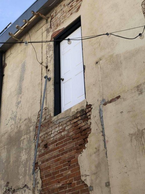 Весьма странные дела... Весьма странные дела...