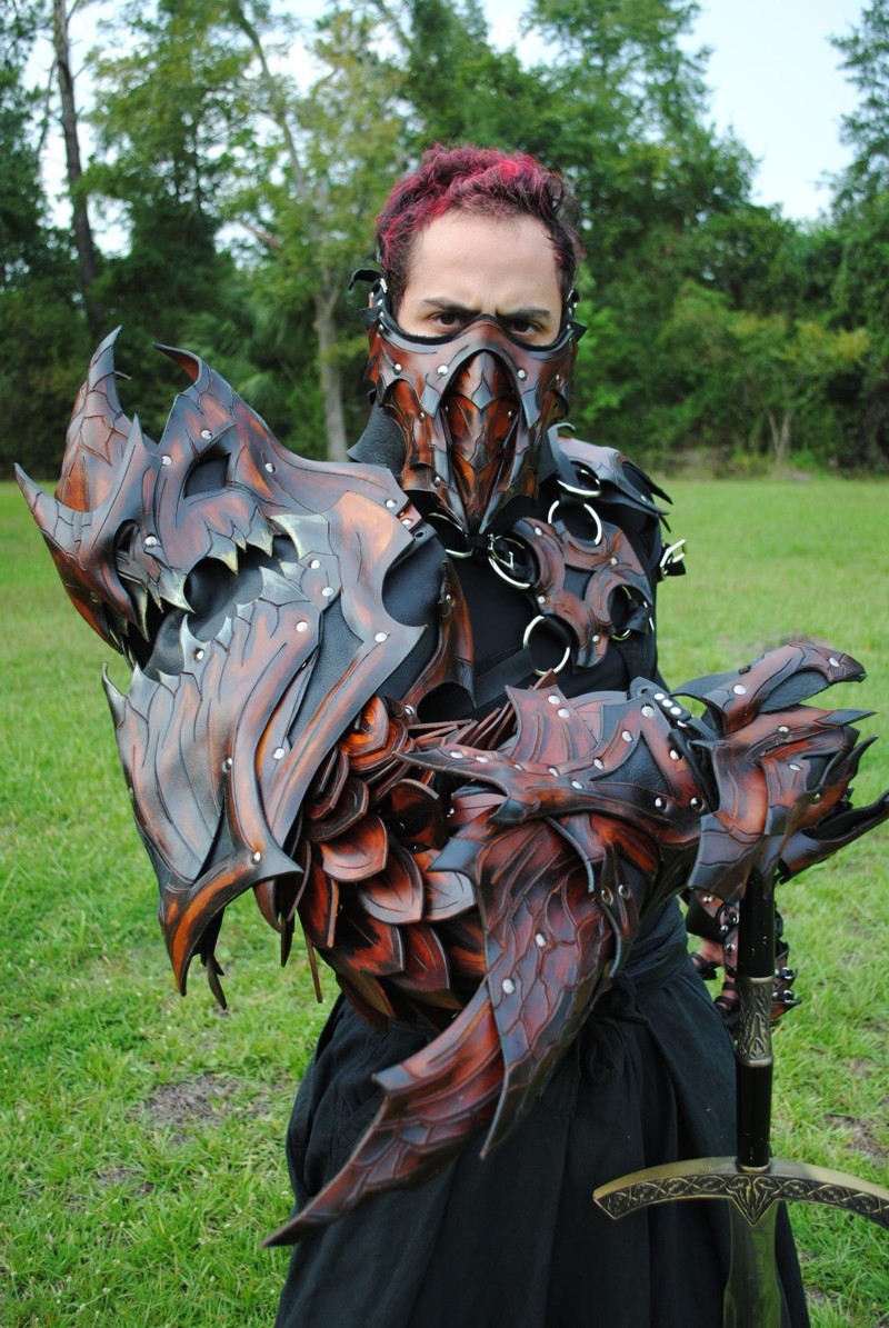 Но не все ролевики ходят в консервных банках, есть и очень завораживающие костюмы! картинки, ролевики, фото