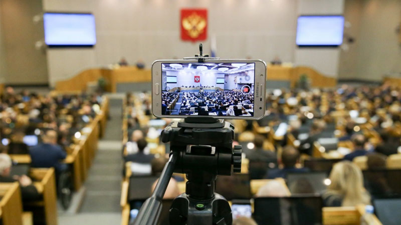 Протест госдумской оппозиции не помог: «Единая Россия» продавливает закон о федеральном реестре населения