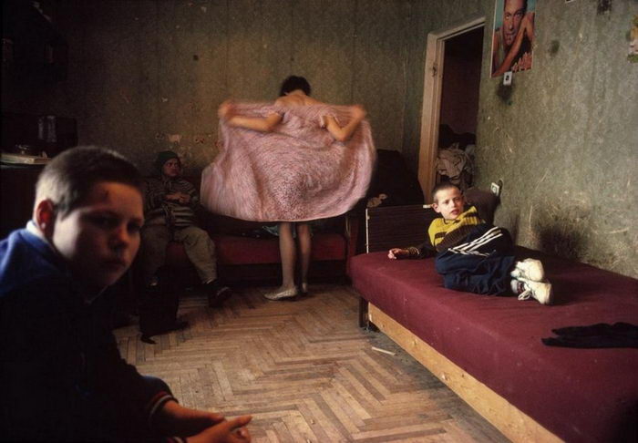 Лихие девяностые в фотографиях Lise Sarfati Лихие девяностые