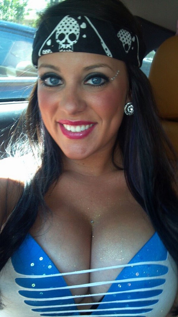 Красивые девушки и их выдающиеся формы Красивые девушки и их выдающиеся формы картинки,позитив