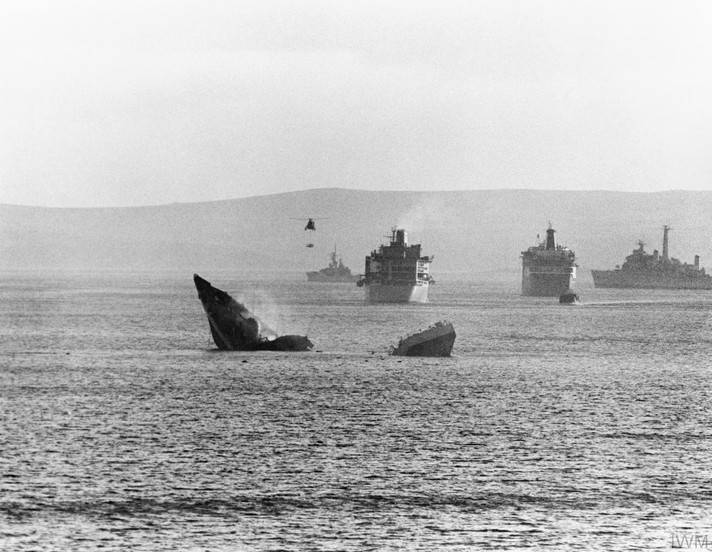 Надводные корабли против самолётов. Ракетная эра Надводные корабли против самолётов. Ракетная эра ввс,вмф