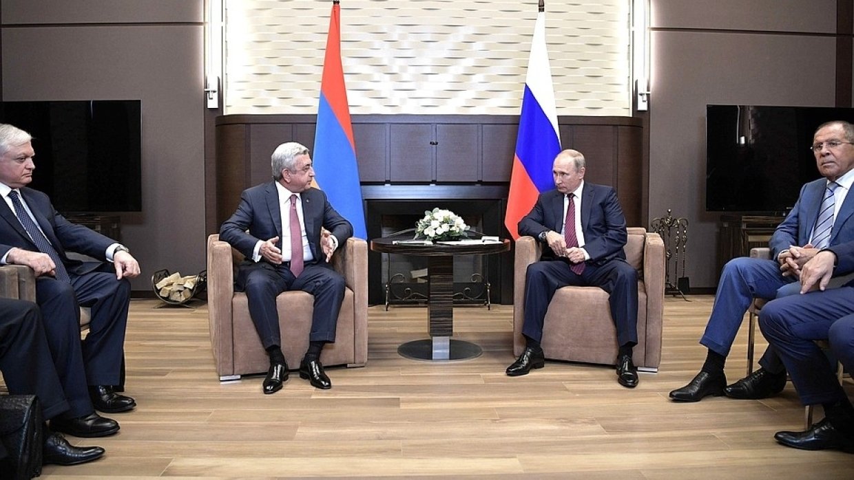 Путин на встрече с Саргсяном отметил плодотворное сотрудничество России и Армении