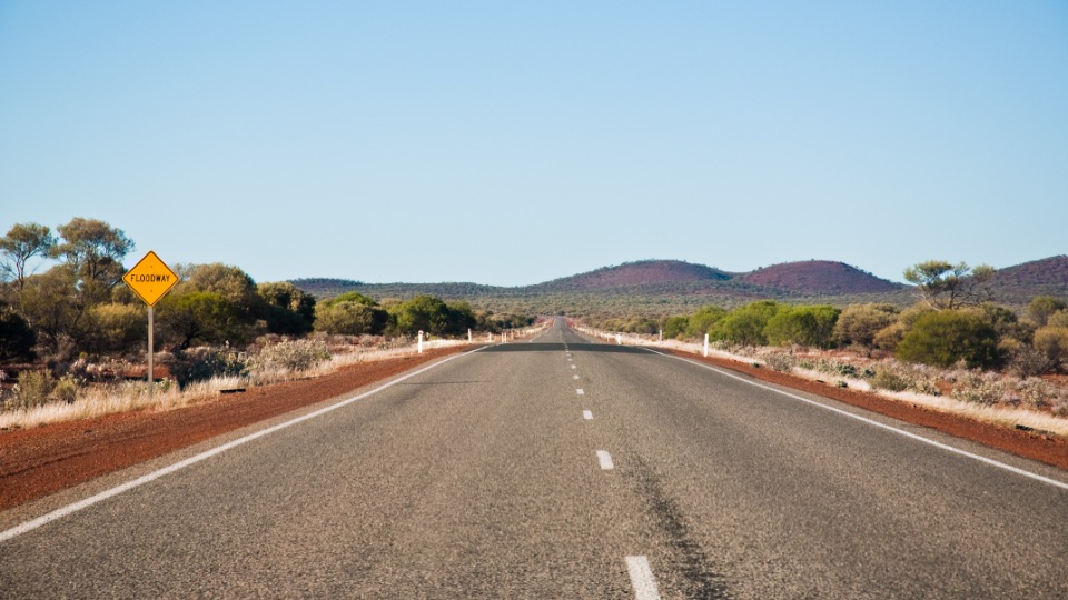 В Австралии 12-летний мальчик проехал за рулем 1300 километров
