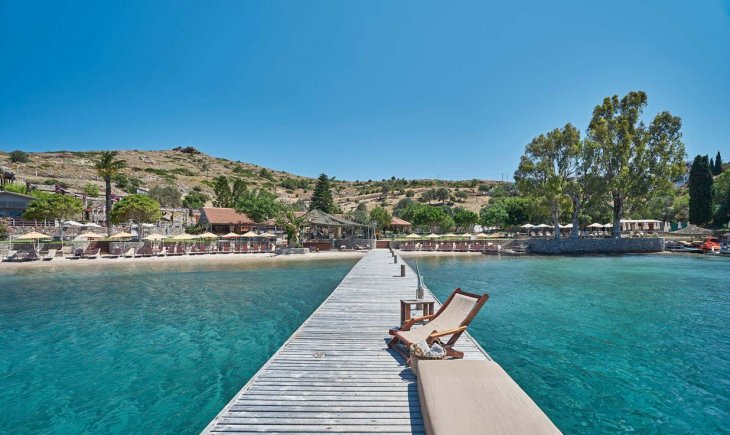 Топ 10: Самые экстравагантные пляжные бары Средиземноморья 