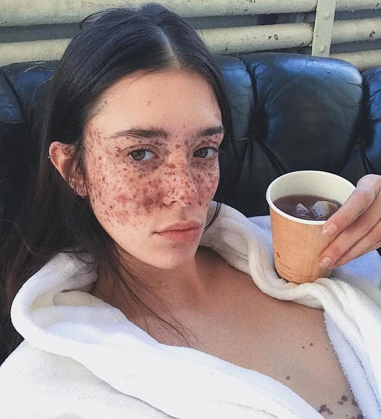 20 людей с удивительной внешностью, от взгляда на которых вы скажите «Вау!» 20 людей с удивительной внешностью, от взгляда на которых вы скажите «Вау!»