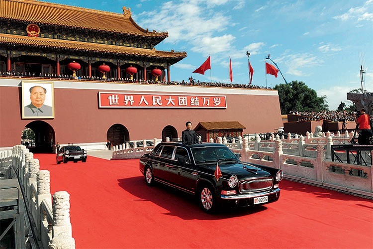 9. Кортеж в Китае автомобили президентов, дорого, президентский кортеж, фото