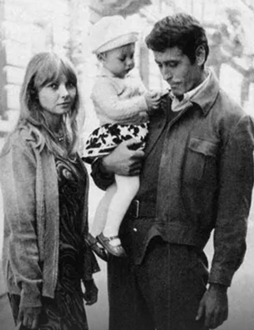 “Королева воздуха”: как сложилась судьба актрисы Нонны Терентьевой “Королева воздуха”: как сложилась судьба актрисы Нонны Терентьевой Звезды