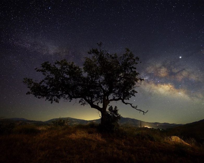 Мир под звёздами Мир под звёздами звезды,мир