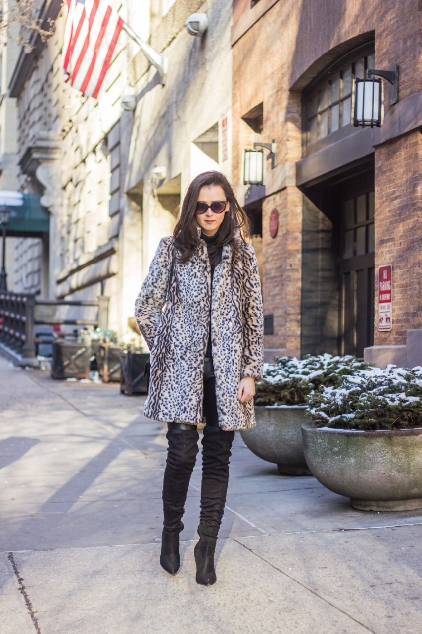 NYC Blogger: faux fur coat and over the knee boots 9