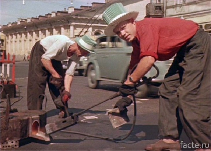 Советские люди на фотографиях 50-х годов НОСТАЛЬГИЯ,СОВЕТСКИЙ ПЕРИОД,СОВЕТСКИЙ СОЮЗ,СОЦИАЛИЗМ,СССР,ХРУЩЕВ