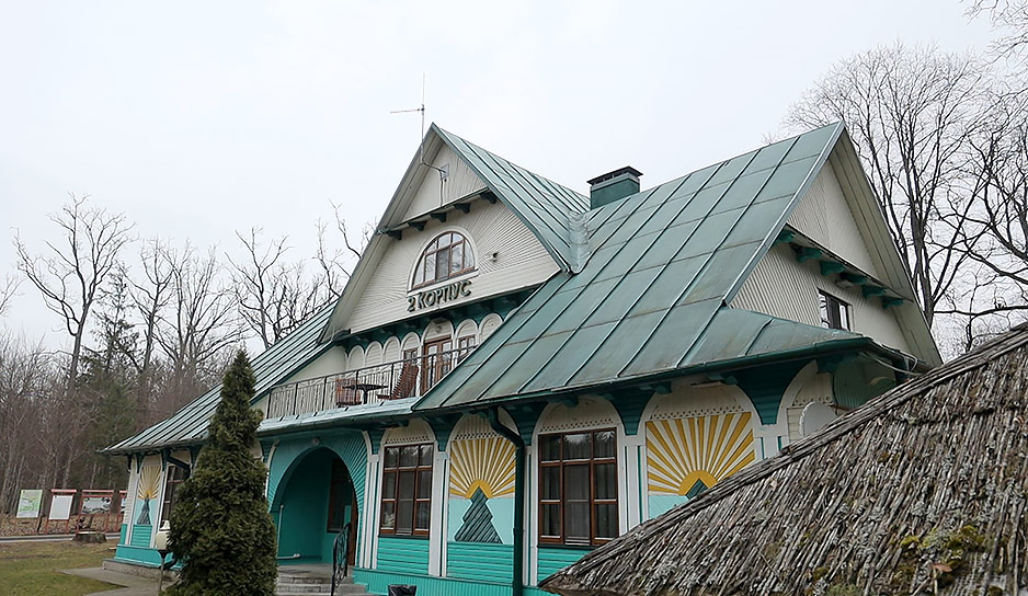Где делают "Бацькаву булку" и отдыхают от суеты большого города