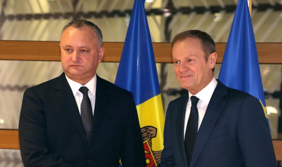 Евросоюз не смог отговорить главу Молдавии Додона от дружбы с Россией