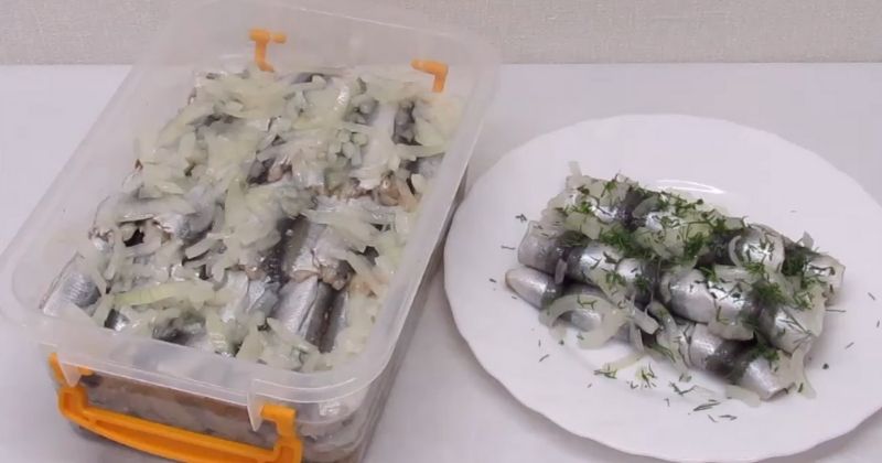 Вкусный и простой способ замариновать рыбу — вы не сможете оторваться