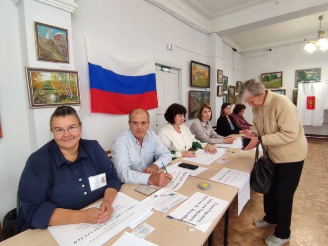 В Тверской области жители нескольких муниципалитетов выбирают депутатов