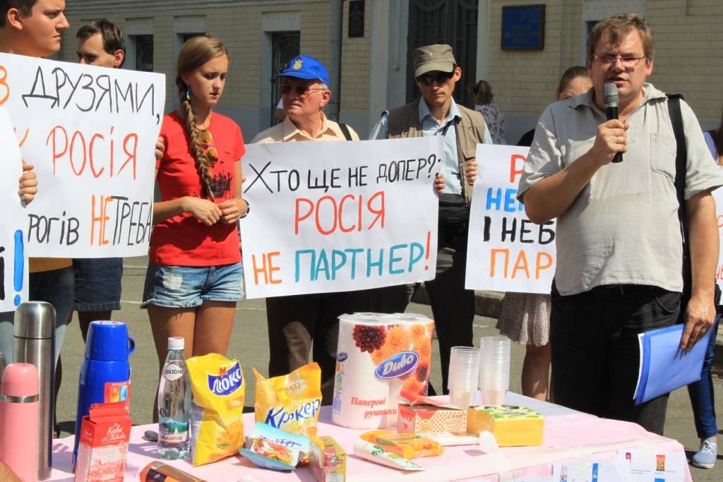 Россия-Украина: отношения ухудшаются, торговля растет