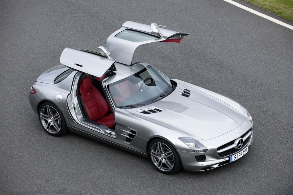 История из жизни одного Mercedes-Benz SLS в России История из жизни одного Mercedes-Benz SLS в России аварии,авто,авто и мото,автомобили,автомобиль,автоновости,машины