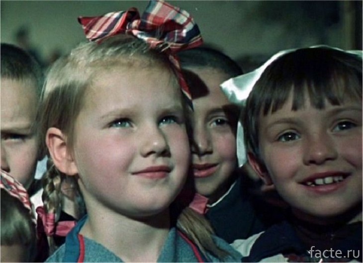 Советские люди на фотографиях 50-х годов НОСТАЛЬГИЯ,СОВЕТСКИЙ ПЕРИОД,СОВЕТСКИЙ СОЮЗ,СОЦИАЛИЗМ,СССР,ХРУЩЕВ