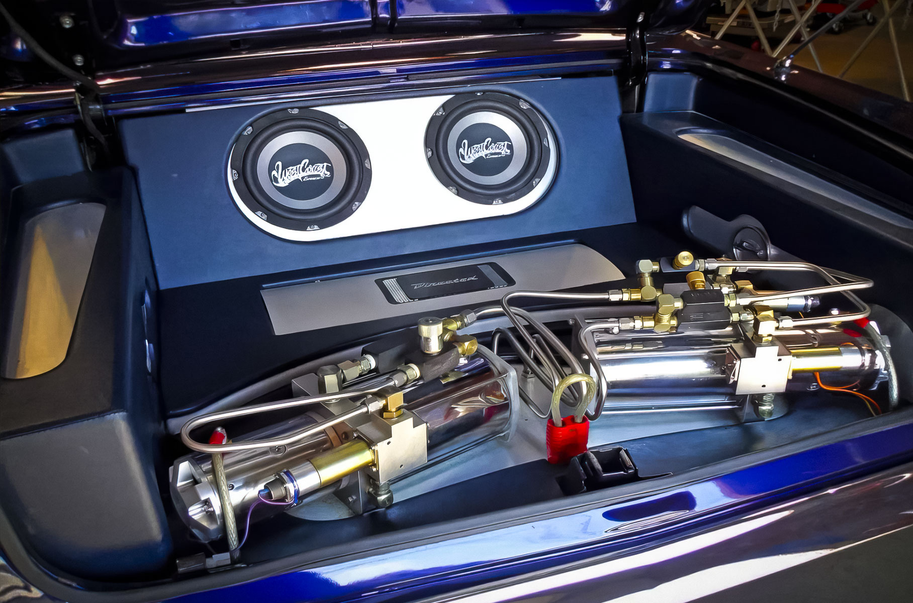 Chevrolet Impala из «Тачки на прокачку» пустят с молотка за 19 миллионов рублей Новости