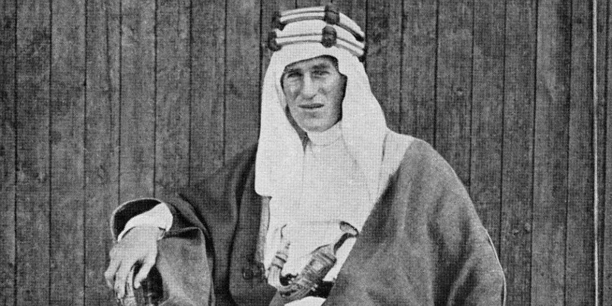 Бомбардировки Мекки: русский авиатор, старенький биплан и бутылка виски в день Бомбардировки Мекки: русский авиатор, старенький биплан и бутылка виски в день Авиация