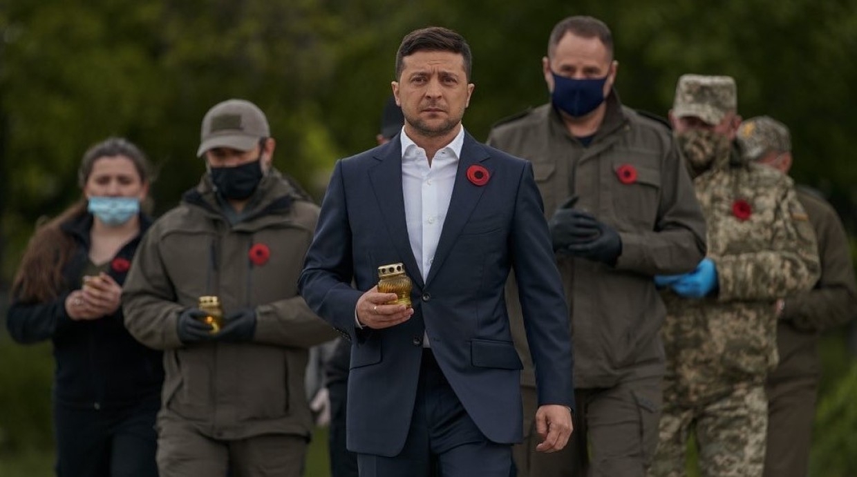 Зеленский допустил отставку министра обороны Украины и главкома ВСУ