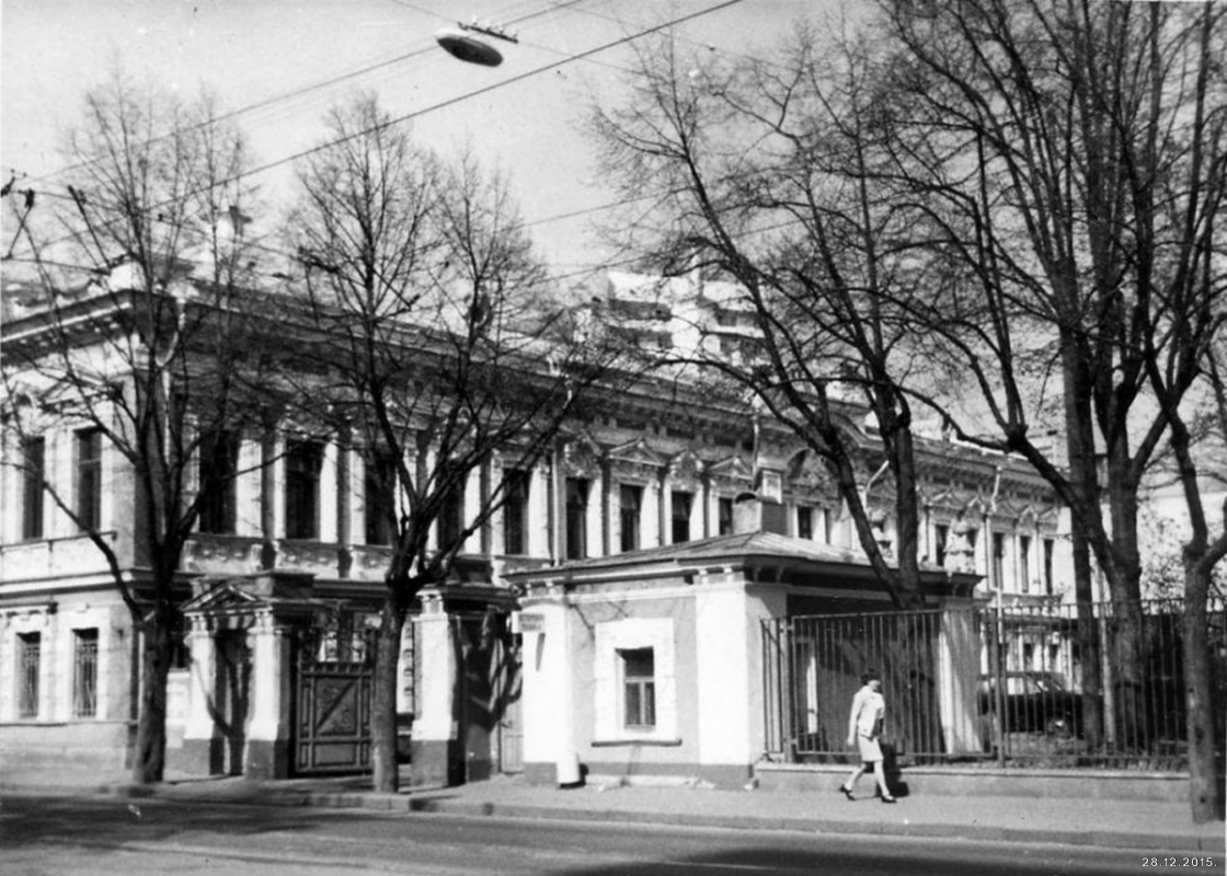 Новокузнецкая 27 6 стр. Усадьба Бахрушина на Новокузнецкой. Особняк Бахрушина 27 Новокузнецкая. Особняк к. п. Бахрушина. Ул Новокузнецкая 27/6.