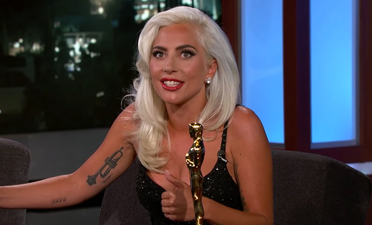 Леди Гага прокомментировала слухи о романе с Брэдли Купером и их выступление на "Оскаре" Звезды / Новости о звездах