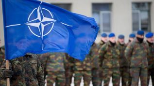 Как НАТО будет освобождать украинские территории, если Украина вступит в Альянс