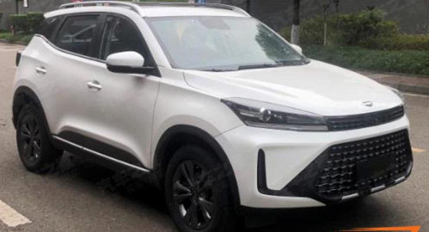 Компания Chery озвучила дату старта продаж нового кроссовера Cowin Showjet