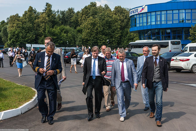 Как тренируют персонал Аэрофлота Как тренируют персонал Аэрофлота