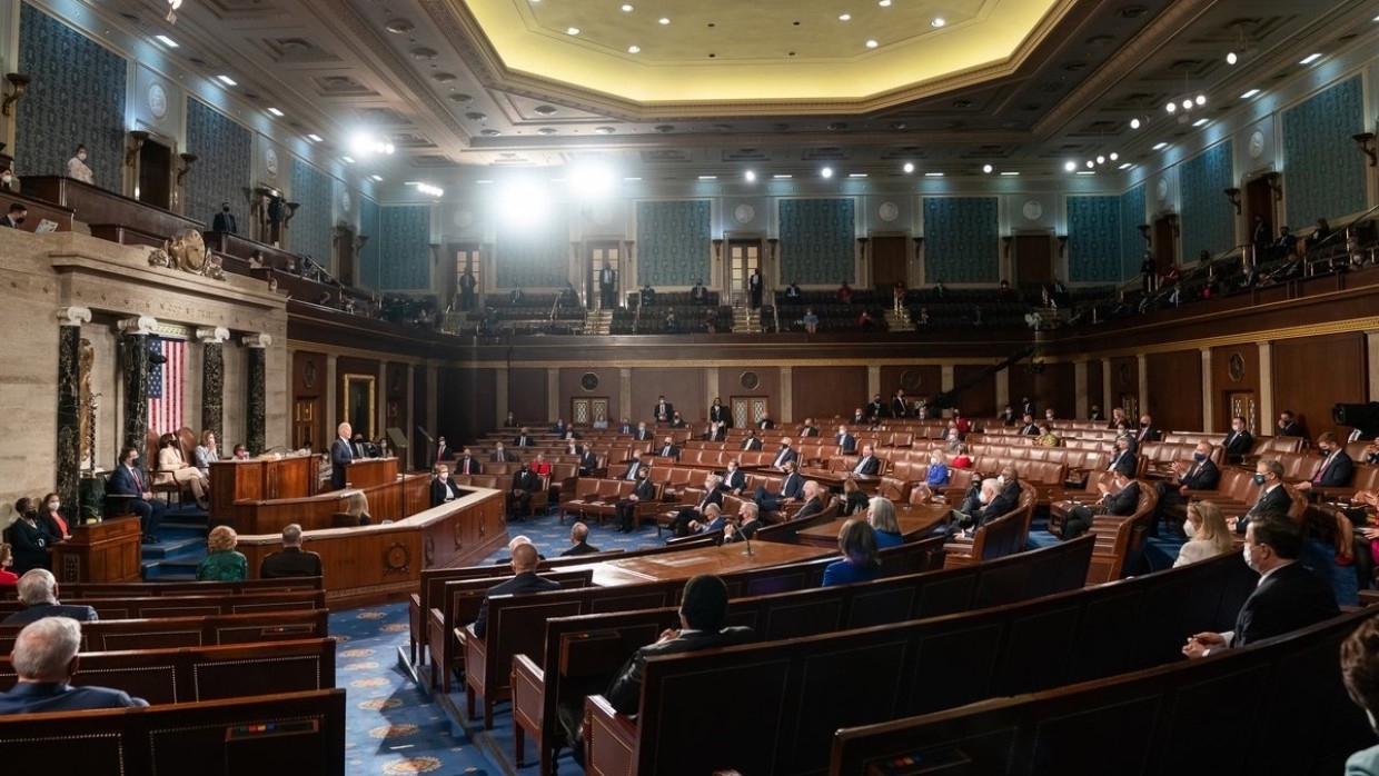 Конгресс США поддержал ужесточение санкций против суверенного долга России