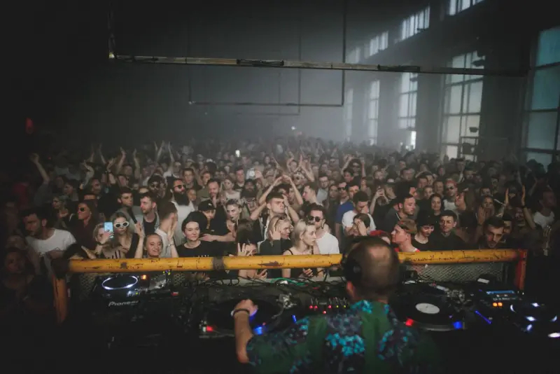 Клуб «Мутабор»: свет в конце тоннеля г,Москва [1405113],Россия