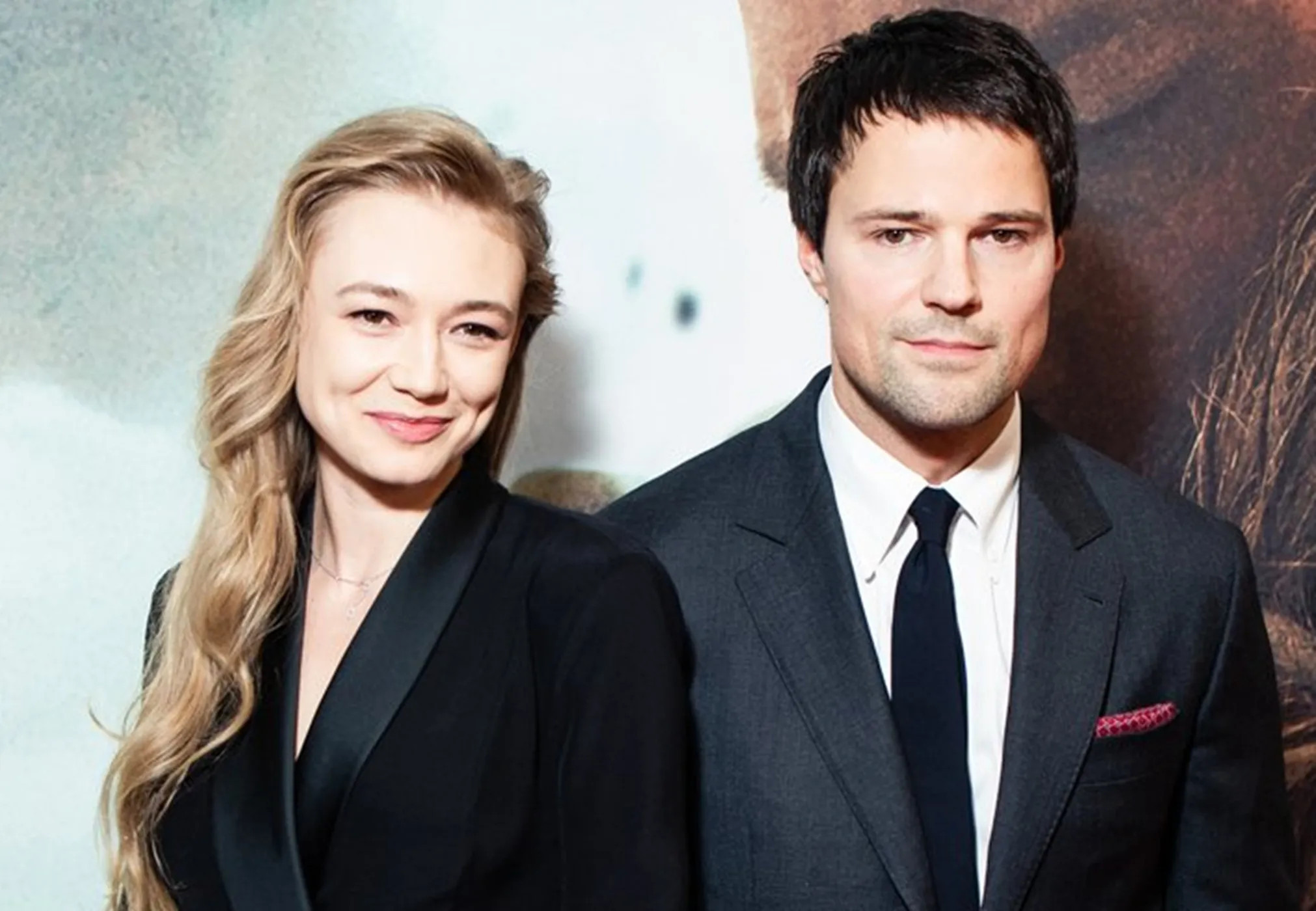 "Они очень счастливы". Стало известно, когда родится ребёнок Оксаны Акиньшиной и Данилы Козловского