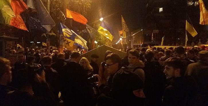 Порошенко отказался выходить к участникам Михомайдана