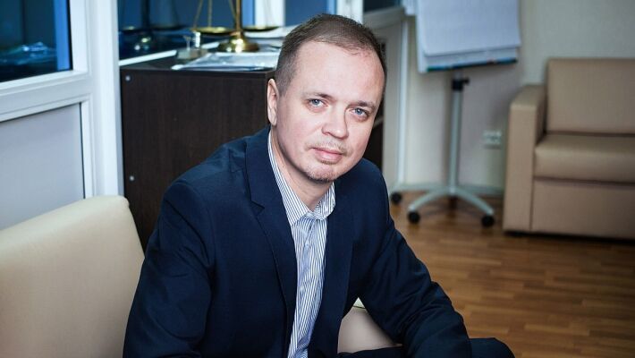 К "адвокатской работе" Павлова могут возникнуть вопросы и у фискальных органов