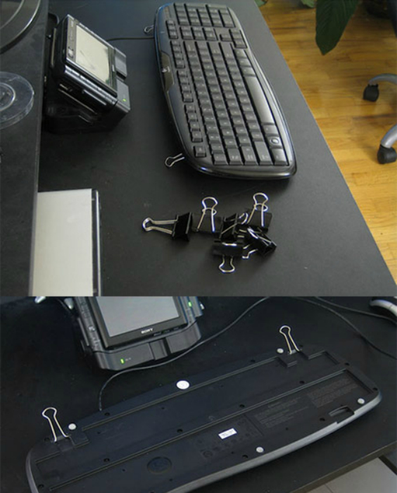 Канцелярские скрепки помогут приподнять клавиатуру.