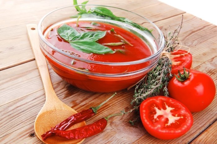 Острый томатный суп-пюре. \ Фото: google.com.