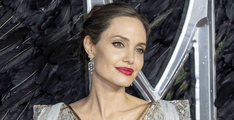 Анджелина Джоли объяснила, почему после развода до сих пор не нашла любовь