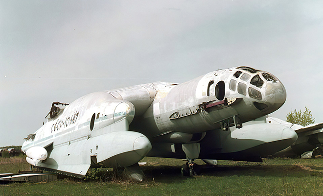 ВВА-14: в 1972 СССР создал самый странный самолет в истории. Конструкторы задумали амфибию, которой не нужны аэродромы