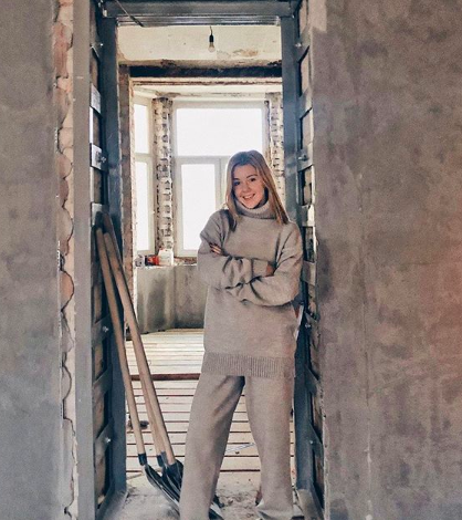Юлианна Караулова купила квартиру