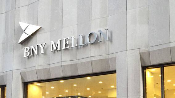 Банк BNY Mellon ожидает сокращения квартальной выручки на $100 млн в связи с уходом из России