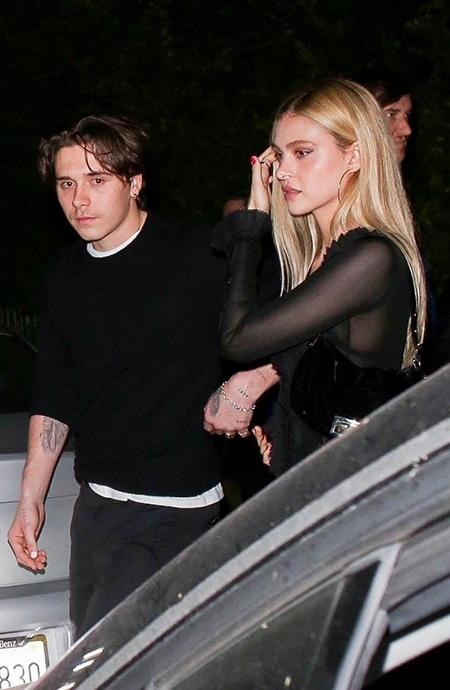 Майли Сайрус и Лиам Хемсворт впервые встретились после развода Майли Сайрус и Лиам Хемсворт впервые встретились после развода Звезды,Звездные пары