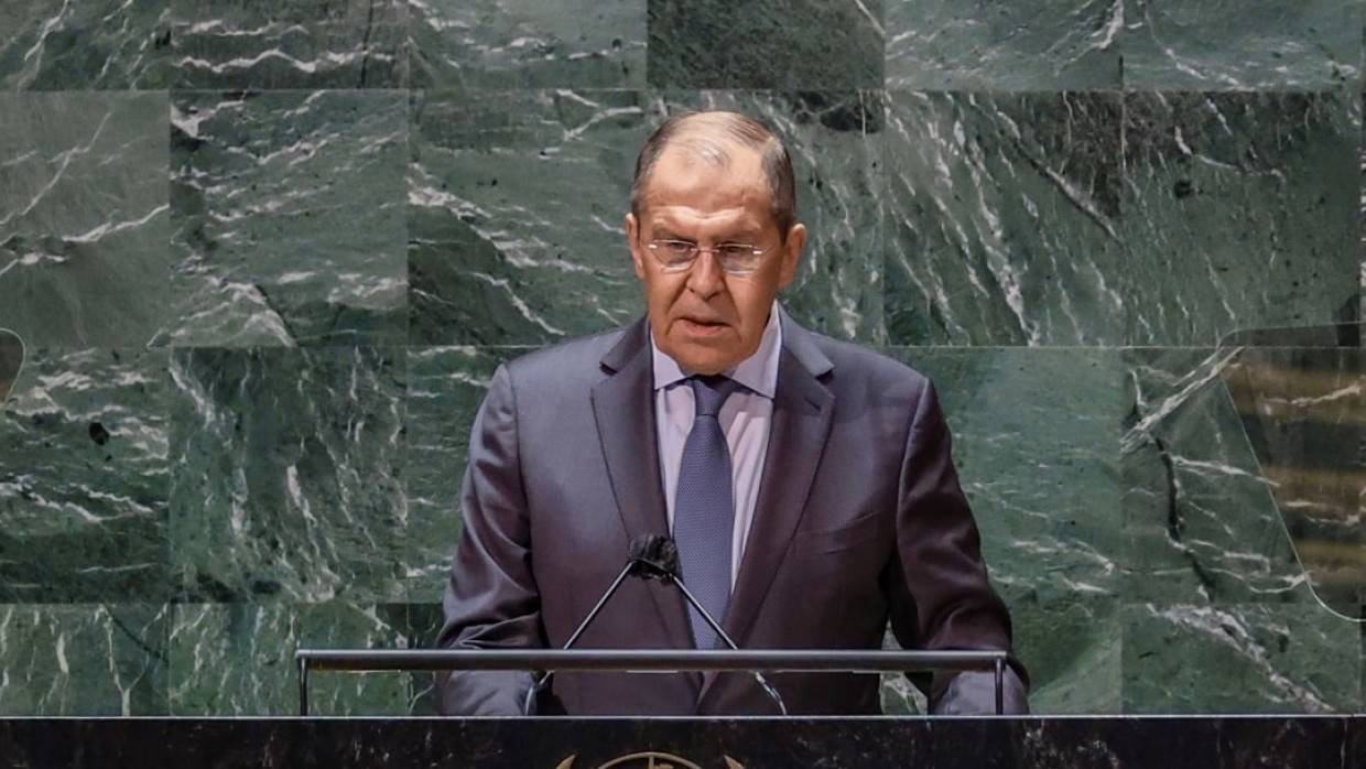 Сергей Лавров поздравил российских дипломатов с профессиональным праздником