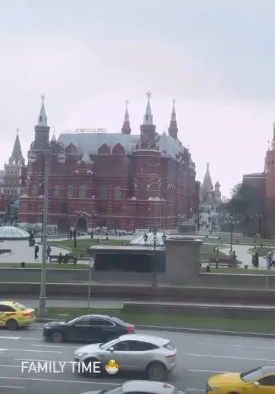 Елизавета Пескова отметила Пасху с братом и матерью в Москве Солоцинская, Пескова, Дмитрия, президента, Екатерина, дочерью, пресссекретаря, свадьбы, сыном, Елизаветой, вскоре, Елизавета, брака, Песков, которая, МикойЕкатерина, Елизавете, несколько, столицу, Игоря