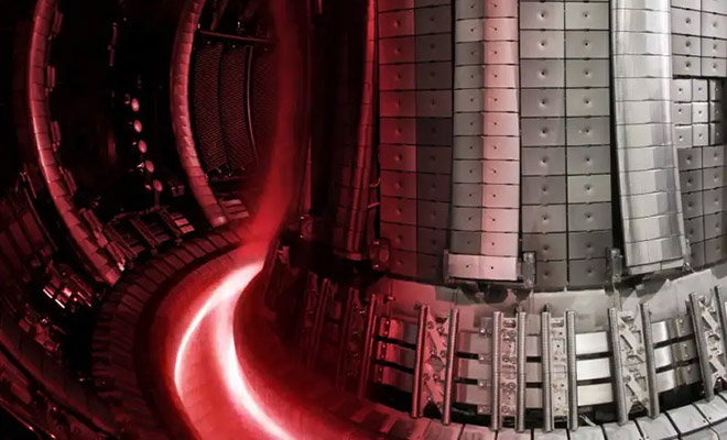 Плазму внутри термоядерного реактора впервые сняли на камеру. Температура вещества в 10 раз горячее ядра Солнца Культура