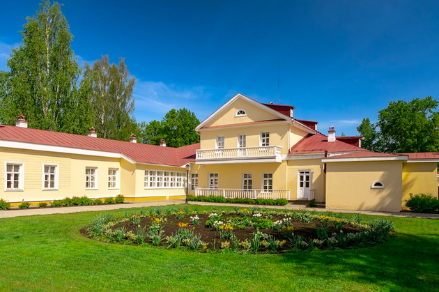 В гости к Чайковскому: визит в родной дом великого композитора