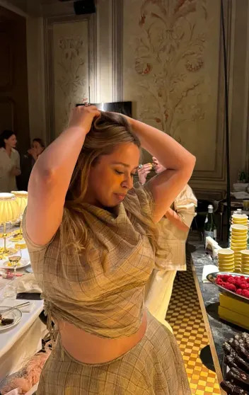 Стеша Маликова, Надежда Стрелец, Наталья Гольденберг и Оксана Рим отметили день рождения Ксении Китаевой рождения, Китаева, Ксении, Ксения, Стрелец, КитаевойДень, другие, Хоронжук, гостей, Надежда, Стеша, Полина, Зеленова, стиле, ресторане, Китаевой, собрала, бренд, КитаевойКсения, Кристина